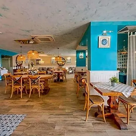 Hotel Antik *