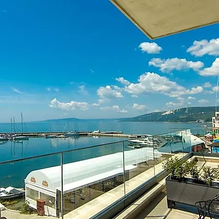 Hotel Antik *